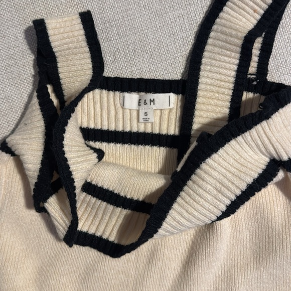 Tank - Picture 2 of 2